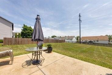 Mökkimajoitus Spacious O Fallon Vacation Home: 30 Mi To St Louis