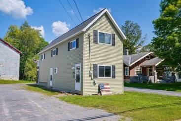 Quinta ou Casa Rural Upstate New York Home Near Snowmobiling & Atving!