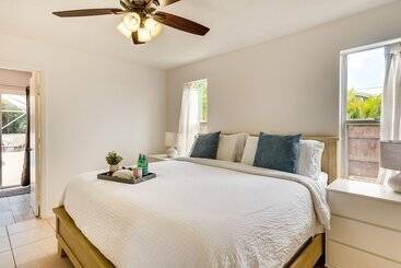 Dom wiejski Port St Lucie Oasis W/ Heated Saltwater Pool!