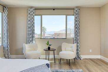 茅舍 Desert Eden By Avantstay 6br W/ Ensuite Backyard Oasis W/ Pool & Hot Tub!