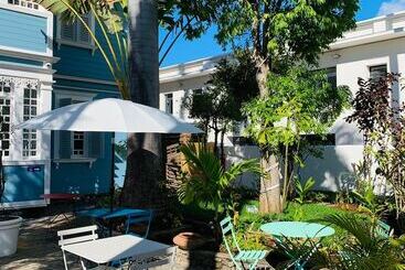 هتل Villa Angélique