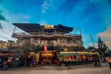 هتل Khách Sạn Quang Vinh