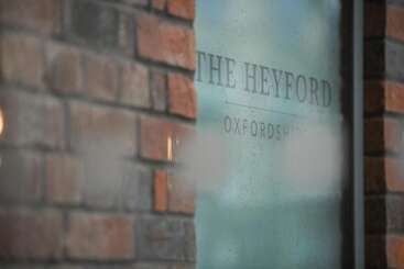 酒店 The Heyford
