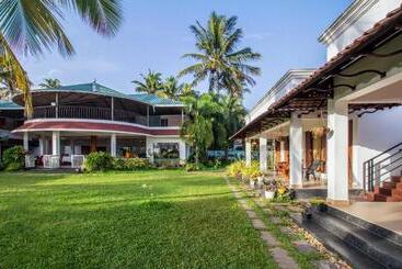 Lomakeskus Treebo Majestic Retreat