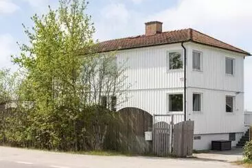 Retkeilymaja Comfortable Guest Rooms With Fully Equipped Kitchen And Cosy Living Room