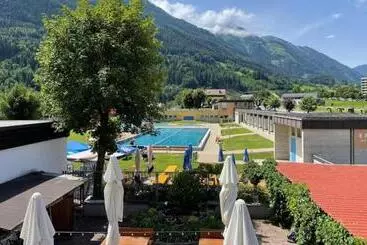 ホテル Gästezimmer Lercher