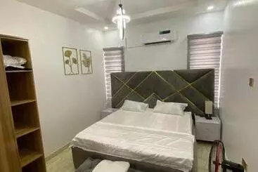 پانسیون Luxe Haven Lekki