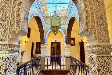 펜션 Riad Al Qurtubi