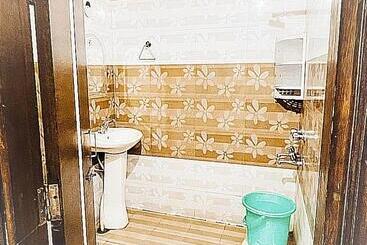 فندق City Night Near Ludhiana Railway Station Super Suites Rooms Special For Families, Couples &