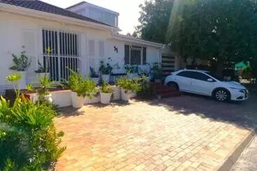 Aamiaismajoitus (B&B) 11 On Orange