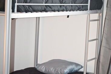 هتل D. Dinis Low Cost Hostel