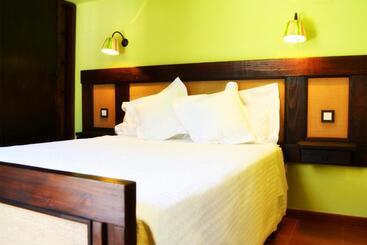 هتل La Posada De Quijada