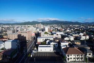 בית מלון כפרי Select Inn Isehara