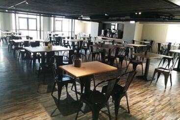 בית מלון כפרי Tapeng Bay Holiday