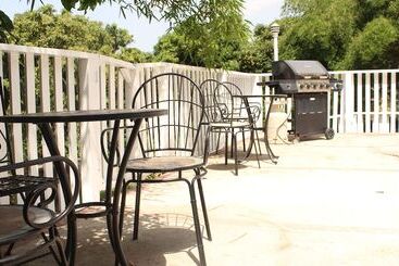 بنسيون The Artiste S Boutique By Bohemian Lodges