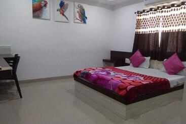 Hotel Mahalaxmi J.m.m Group Udaipur