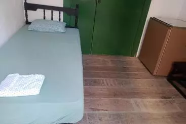 Hostel L B