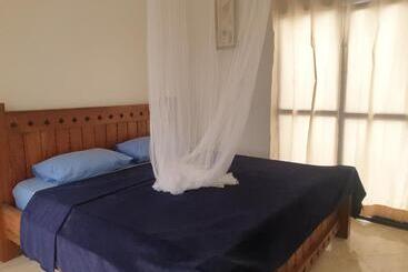 Hotel Rosa Negra Uganda