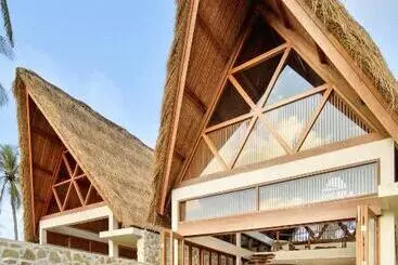 ホテル Tias Villas