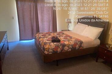 מלון דירות Sweet Retreat Condo Resort