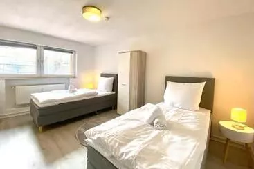 Huoneistohotelli Gemütliche Unterkünfte Für Längeren Aufenthalt Und Monteure Inkl Balkon, Waschmaschine, Wifi, Küche