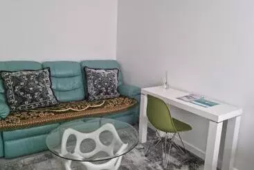ペンション Large Room With Flat Tv Netflix