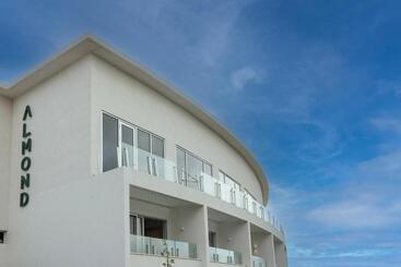 Almond Hotel   Adults Only