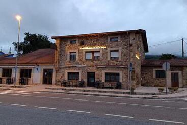 Pensiune Casa Elisa Monegro