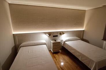 بنسيون Casa Elisa Monegro