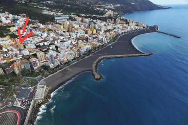 ペンション Habitacion Con Baño Privado En Un Piso Con Familia
