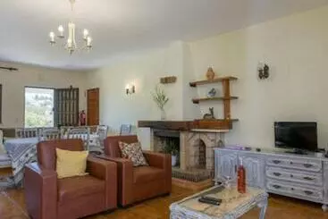 ユースホステル Casa Silver, Gale   Sleeps 9 Close To Amenities And Beach!