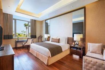 هتل Jasmine Naypyitaw