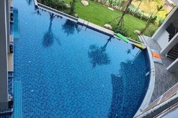 Atom Phuket Hotel Sha Plus