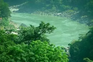 Hotel The Neer Budha