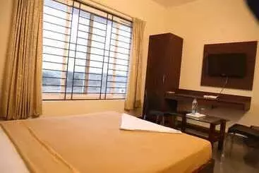 Hotel Kalinga Tavern Residency