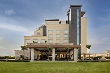 Hotel Sarovar Portico Sonipat