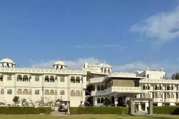 Resort Gold Nest Rubystone Heritage