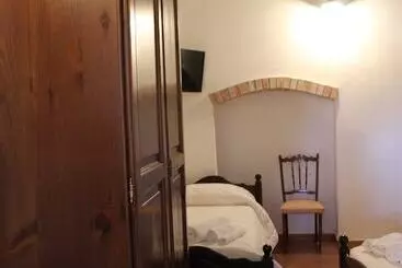 田舎風ホテル Ponte Calatrasi Agriturismo