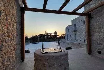 アパートホテル Terra Di Pietra