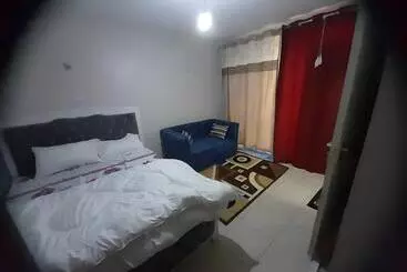 ベッドアンドブレックファースト Tsavo Studios