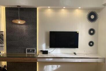 Appartement-hotel Aesthetic Functional Minimalist Space Sunvida Tower Sv1716