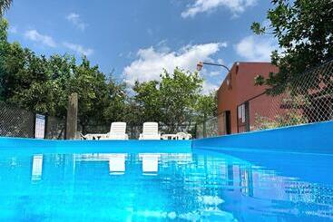 فندق صغير Posada Del Cerro