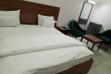 Room In B&b Ally Ngali Motel Kigali Rwanda