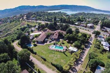 Hotel Parque Siquiman