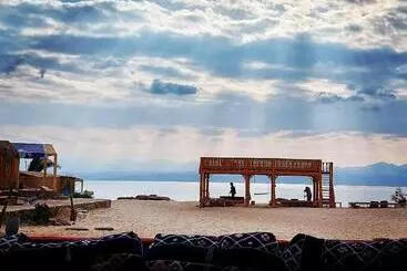 هتل Yasmina Beach