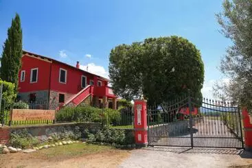 Agriturismo L Elce