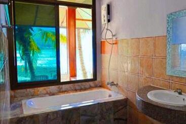 캡슐 호텔 Family House