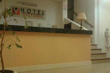 호텔 Victoria