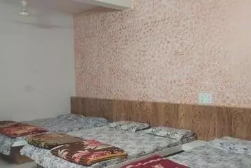 New Hotel Shree Radha Krishna Palace, Maheshwar