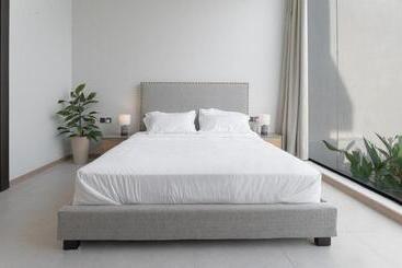 Palm Trees Resort Alammaria